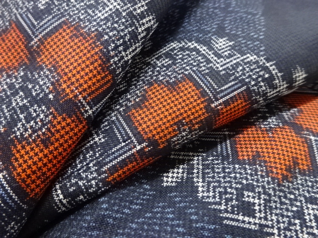  華紋織り出し本場村山大島紬着物アンサンブル